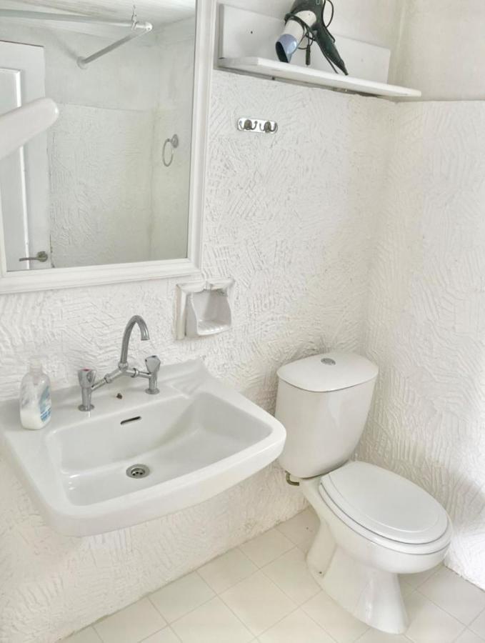Blue House Apartment Dafnila Екстериор снимка